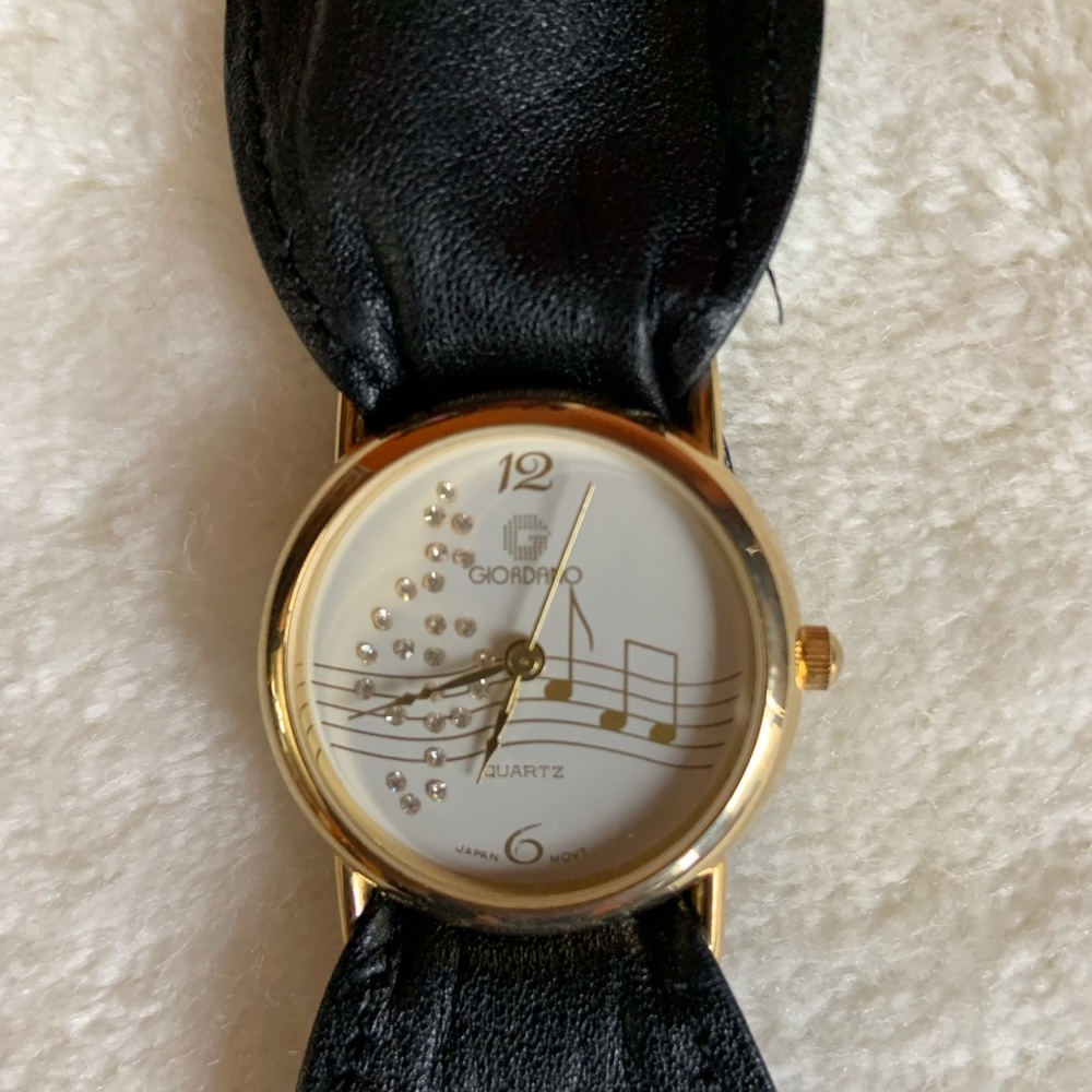 Vintage Giordano Leather Strap Watch